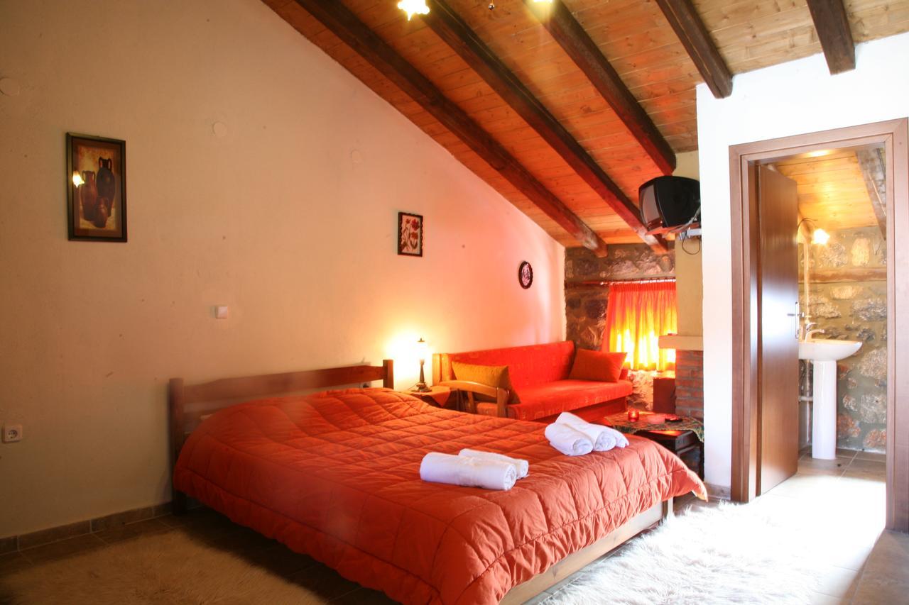 Eleni'S Guesthouse Палайос-Агиос-Атанасиос Экстерьер фото